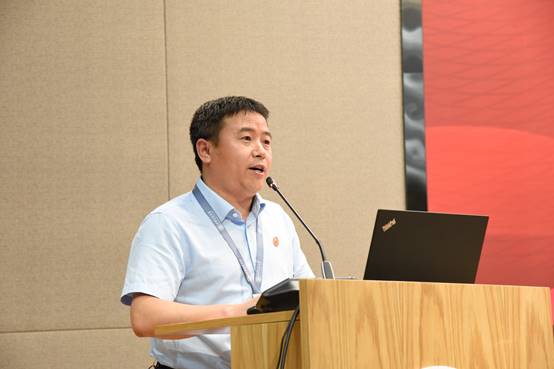 说明: //news.tuokubar.net/__local/6/14/1A/19555EE2DC284AEB2FD07E6A5B7_E24C89AD_4F89.jpg